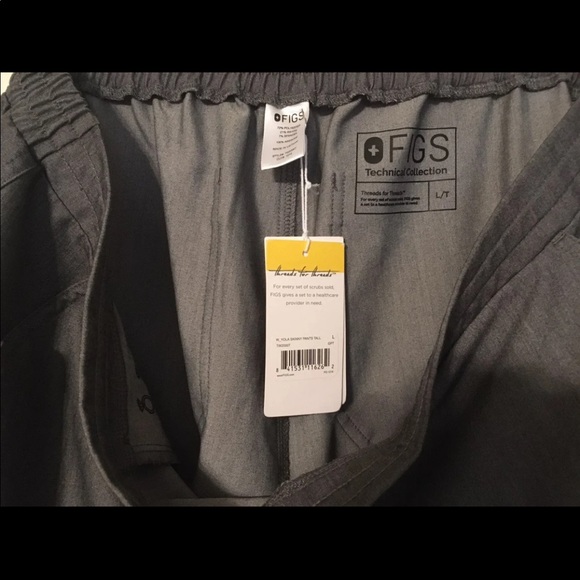 ❌❌SOLD❌❌Figs Graphite Yolas - Picture 6 of 6